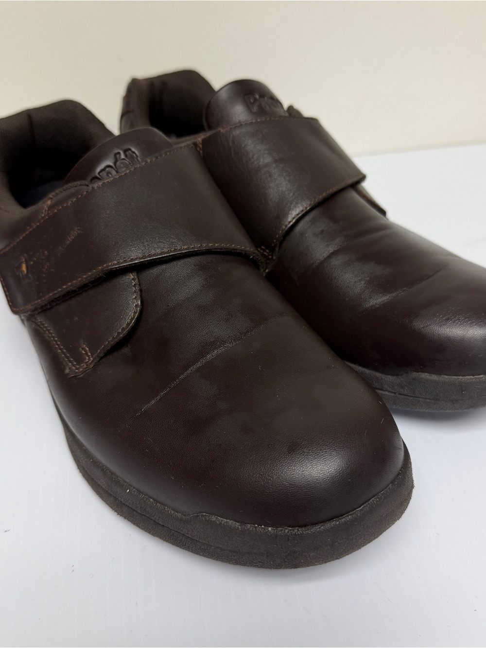 Propet Men's Brown Leather Velcro Oxford Shoes